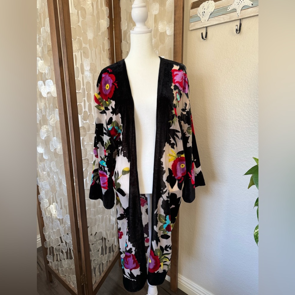 Black velvet colorful floral Burnout Kimono Duster Coat OS Anthropologie